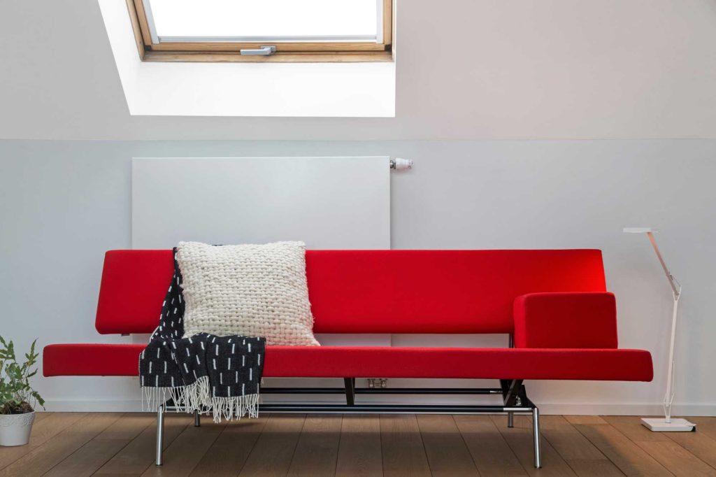 sofa rouge
